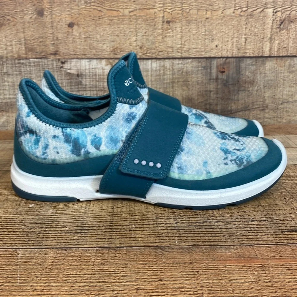 Ecco Sport Biom Amrap Band Sneakers Womens Size 38 8 8.5 Blue Athletic